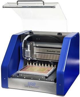 基板切削機Printed circuit board cutting machine