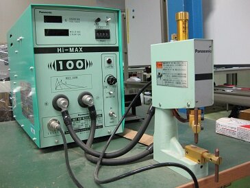 ｽﾎﾟｯﾄ溶接機Spot welder