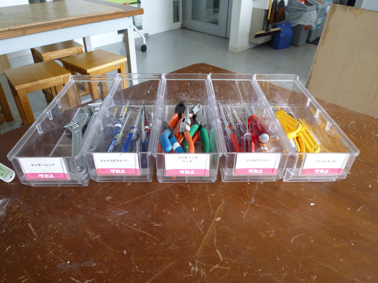 ドライバー・ペンチ・カッター <br>Screw driver・Pliers・Acrylic cutter