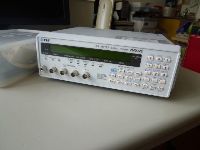 LCRメーター LCR Meter
